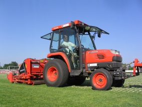 Kubota STV